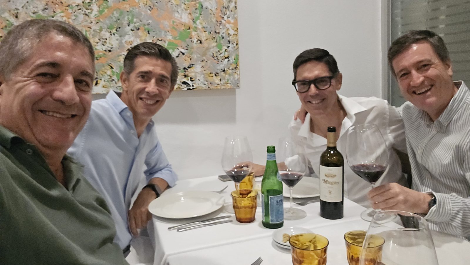 De izquierda a derecha, el Dr. David Viera, el Prof. José María Martínez de la Casa, el Dr. Carlos Lázaro y el Dr. Luis Miguel Gallardo al cierre del 102 Congreso de la SEO